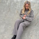 As a hug shirt, black/cream, Stories from the atelier  thumbnail