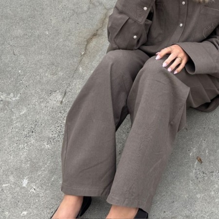 Be you pant, earth, Stories from the atelier