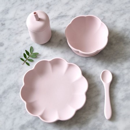 Little poppy dining set, pale pink, Jack o Juno